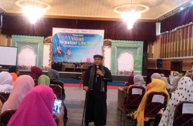hijrah-to-better-life-style-harry-moekti-fatimah-alvapo-ceu-empet