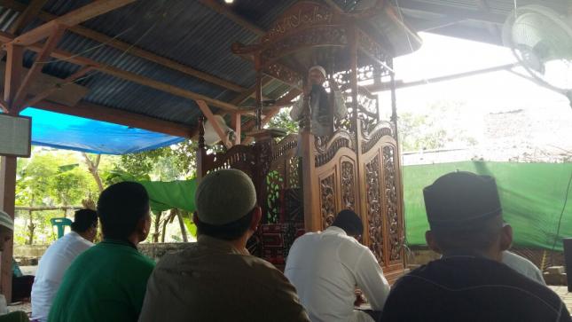 jumat-di-paru-keude