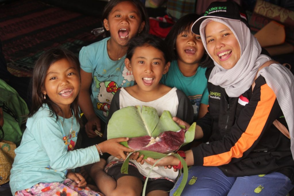kurban, plastik, sinergi kebaikan, green kurban, lombok, gempa bumi, green kurban, kurban, pelosok, pedalaman, dhuafa