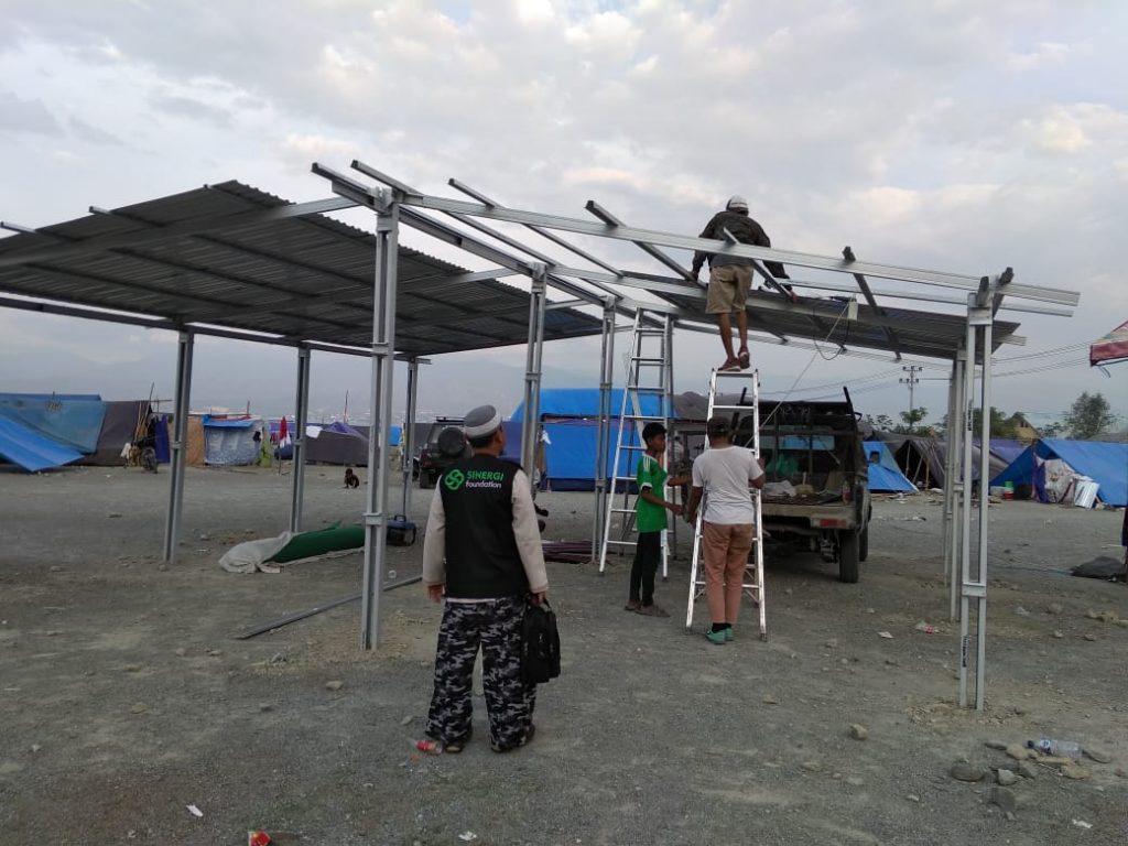 palu, gempa bumi, bencana alam, donggala, masjid darurat