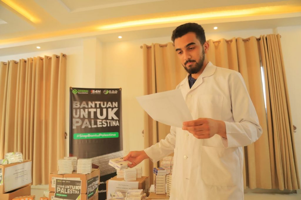 bantuan obat-obatan gaza