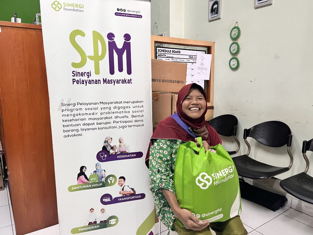 Penyaluran Sembako untuk Bu Eha Julaeha