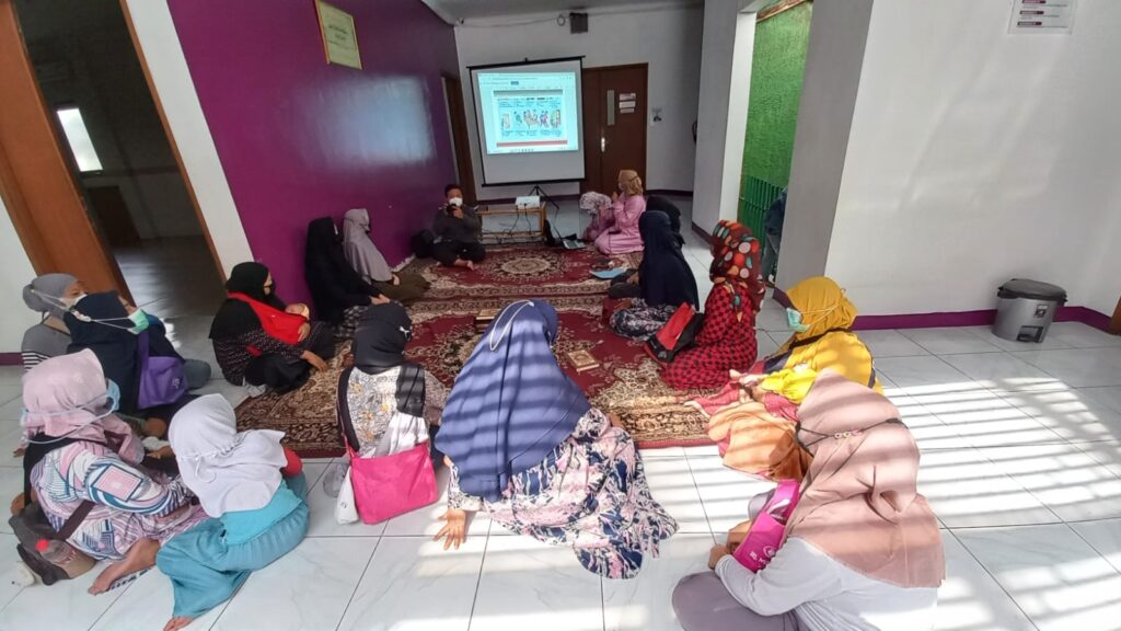 RBC Adakan Pengajian dan Penyuluhan Kesehatan di Hari Bidan Nasional