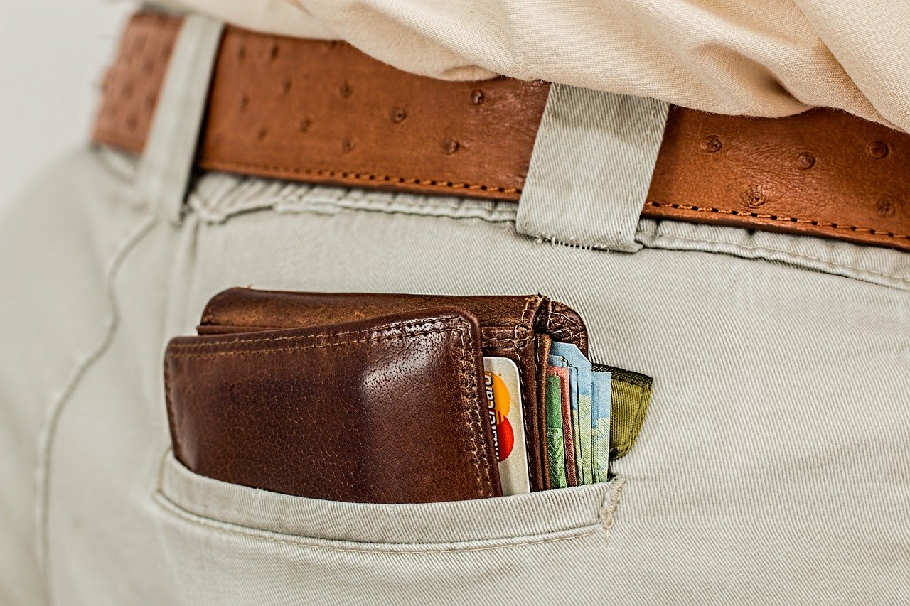 menunda zakat, nishab zakat, zakat, zakat profesi, zakat mal