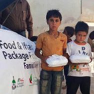 ifthar, buka puasa, shaum, memberi makan, puasa, ramadhan 1440h, sinergi foundation, ayosinergi, palestine, palestina, berkah buka puasa untuk palestine