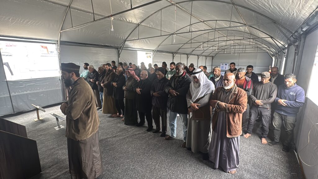 (Gamabran masjid sementara yang akan dibangun di Gaza)